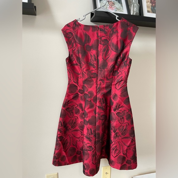 Size 4 Studio One dress EUC - Picture 4 of 5